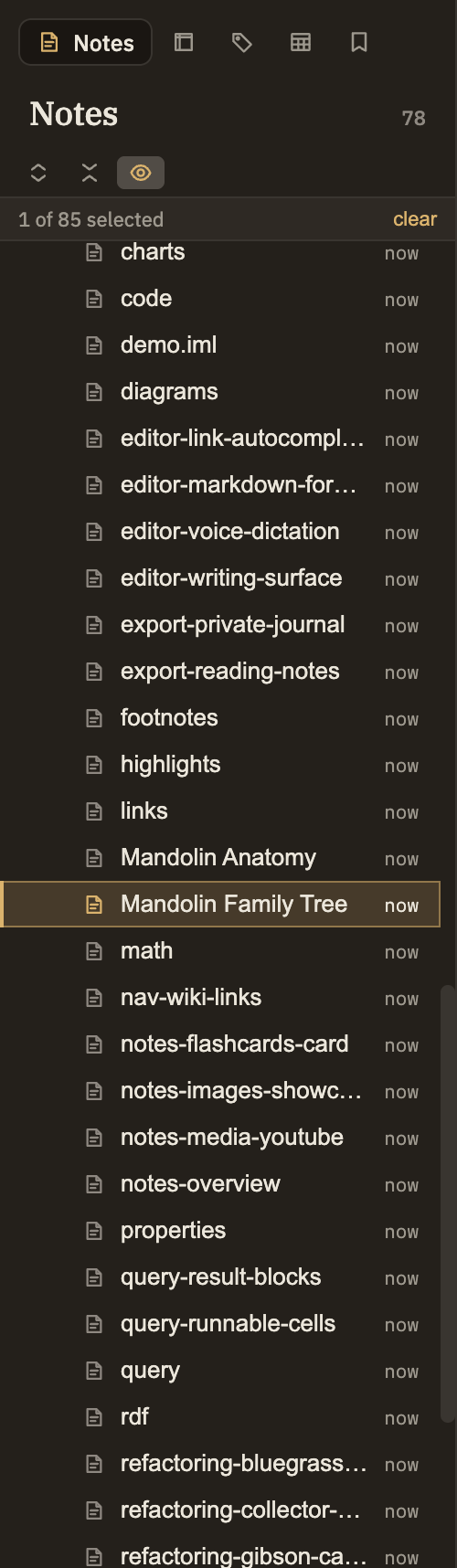The Notes panel showing its title and note count, the expand, collapse, and auto-reveal buttons, and the tree below with a folder opened to reveal a mix of notes and an empty subfolder. A right-click menu is open on a note, offering Cut, Copy, New Note, New Folder, Rename, tag options, and Delete.